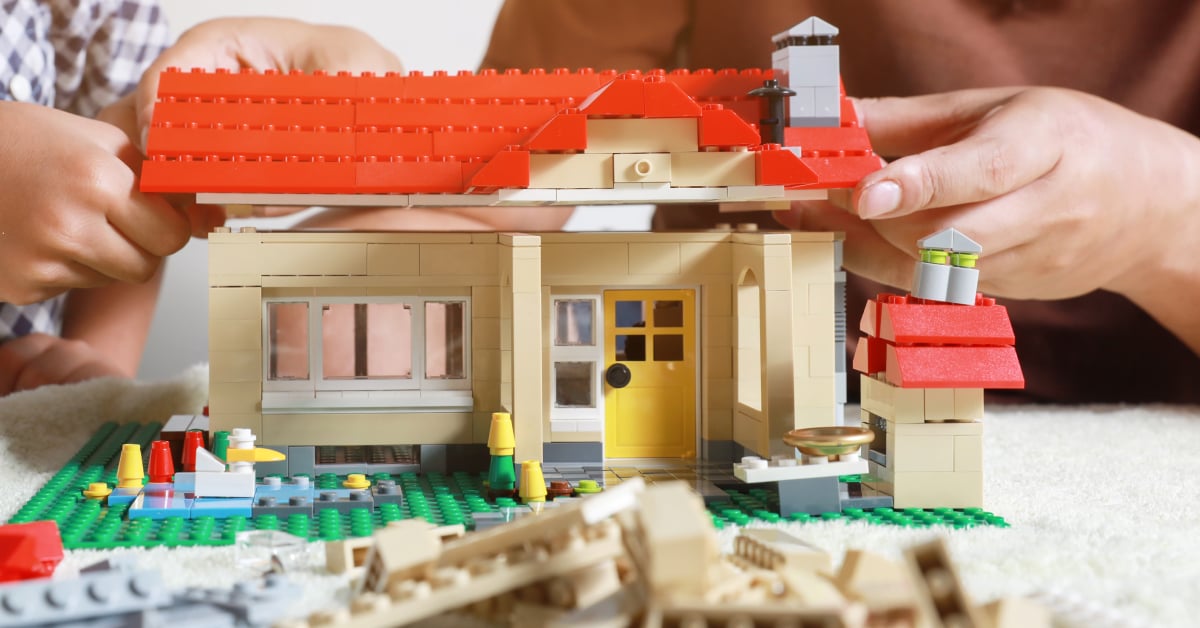 ต่อเลโก้