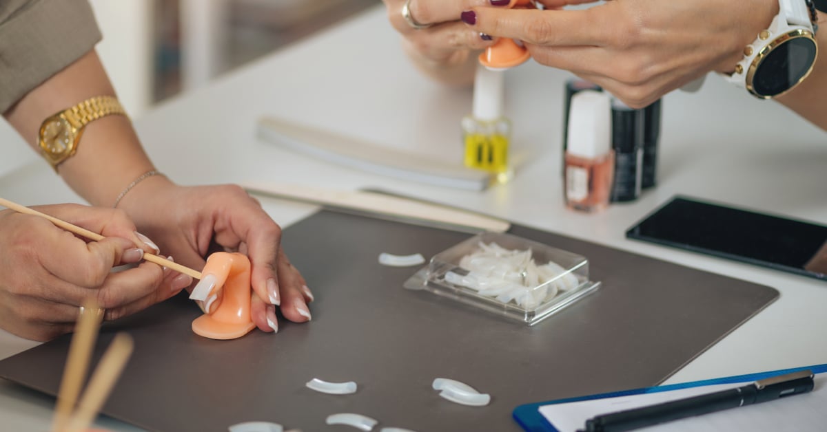 เรียนทำเล็บ