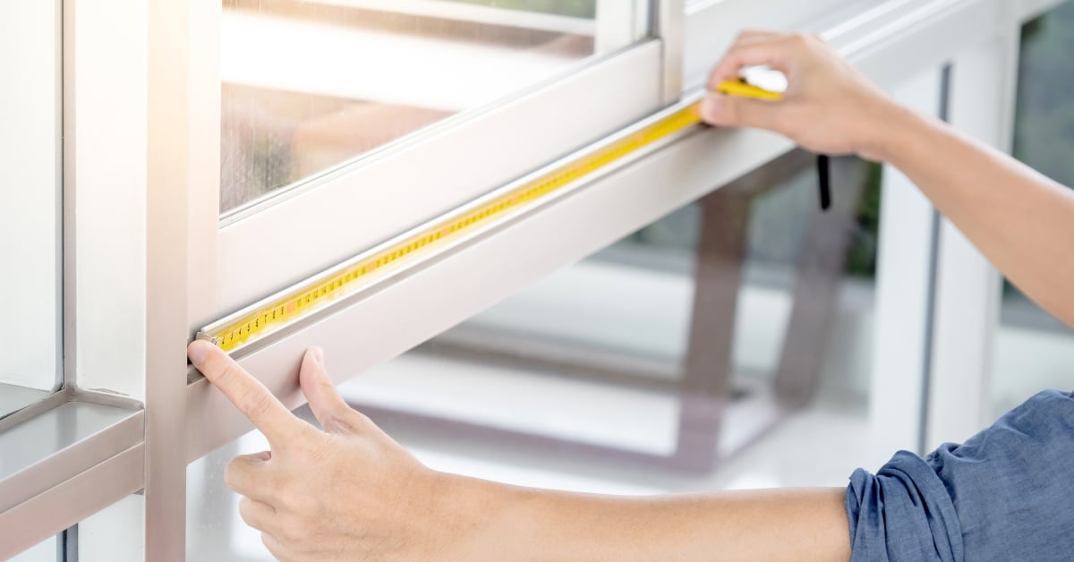 ติดตั้งกระจกอลูมิเนียม